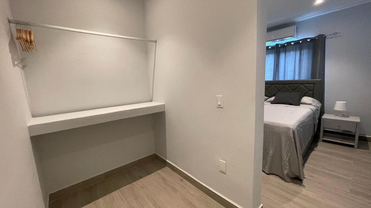 Ferienwohnung Whitehouse Boulevard, Close To Mambo Beach And City Centre Willemstad Exterior foto