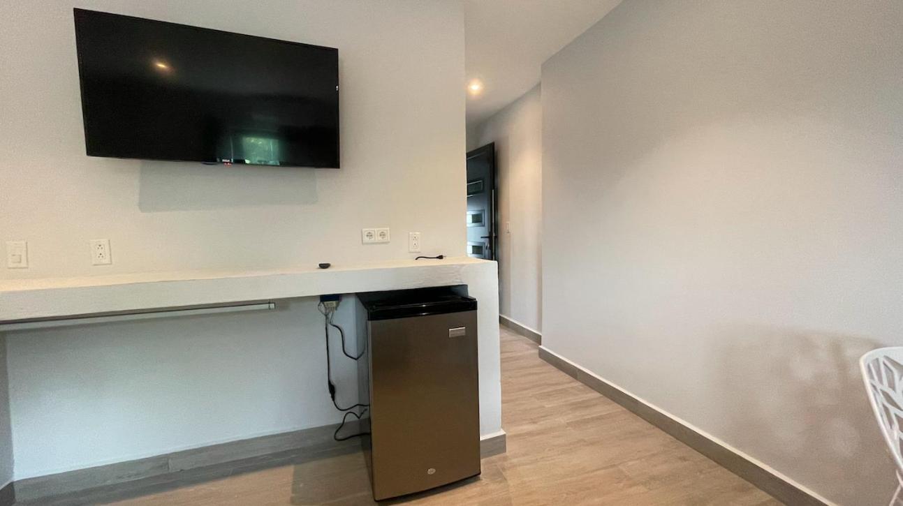 Ferienwohnung Whitehouse Boulevard, Close To Mambo Beach And City Centre Willemstad Exterior foto