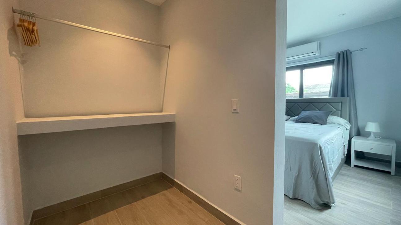 Ferienwohnung Whitehouse Boulevard, Close To Mambo Beach And City Centre Willemstad Exterior foto